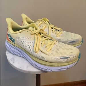 Hoka Clifton 8 Running Shoes